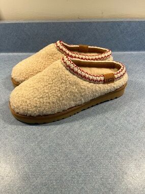 UGG Cozy Sherpa Clog Mules in Cream with Red Trim